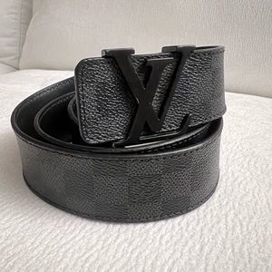Louis Vuitton Belt (size 36/90)